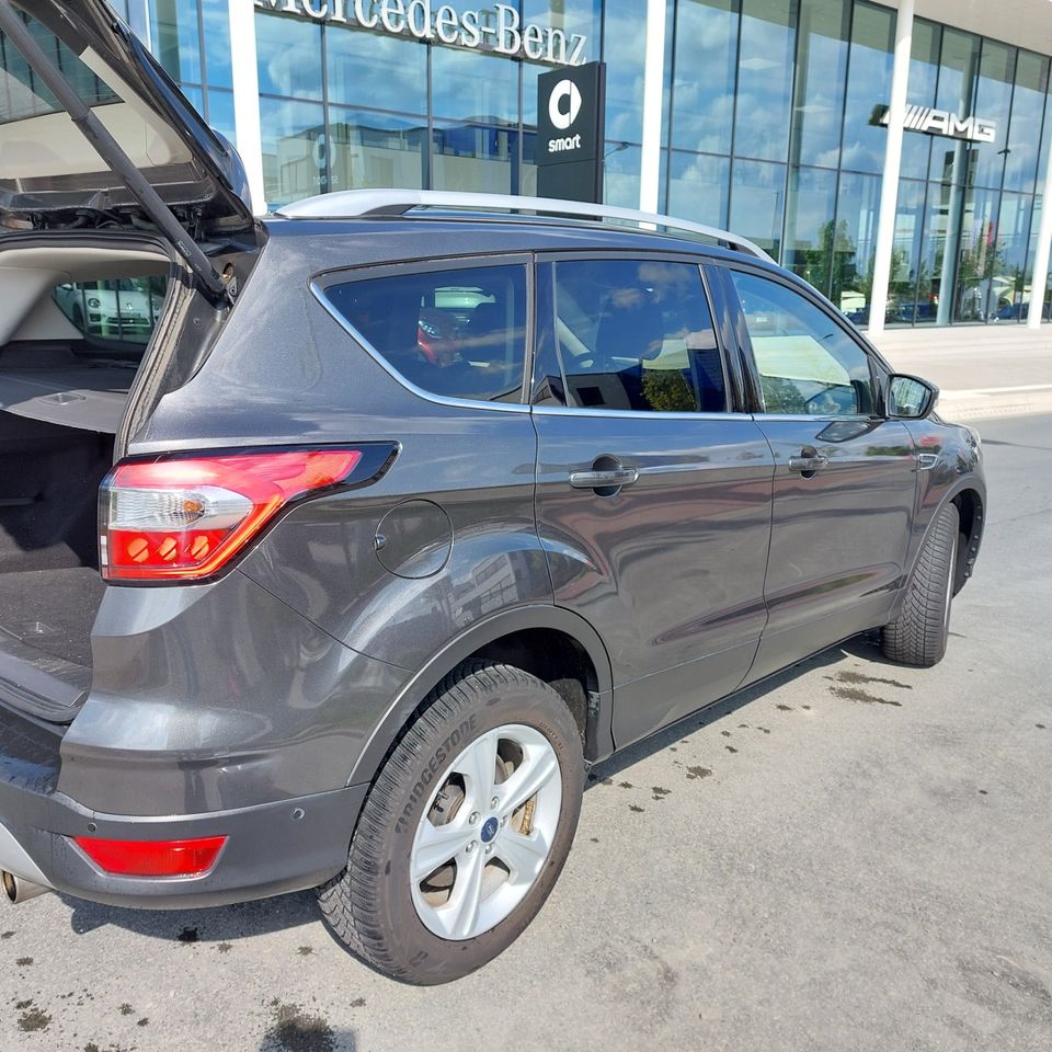 Ford KUGA  Cool&Connect in Bad Homburg