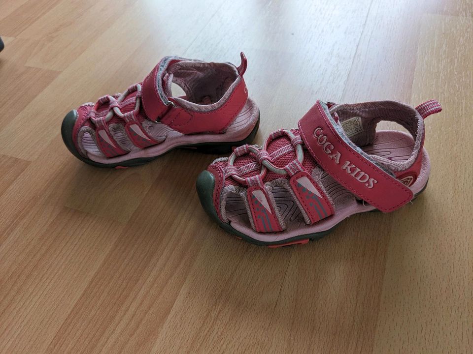 Kinder Sandalen gr 25 in Berlin