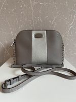 Michael Kors Tasche Umhängetasche grau / silber Nordrhein-Westfalen - Stolberg (Rhld) Vorschau