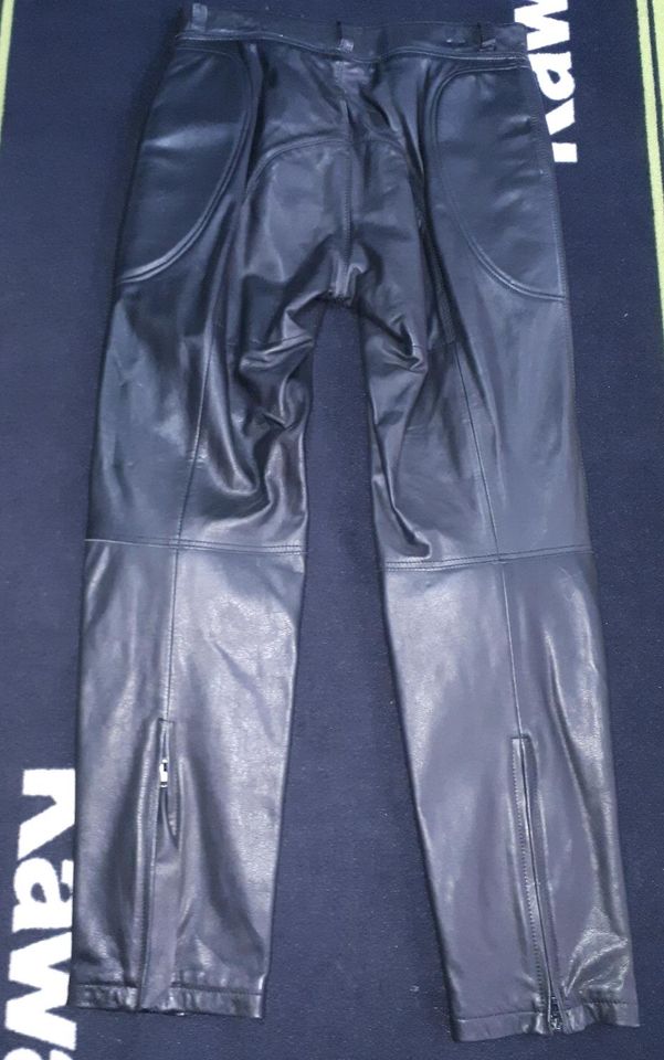 Dainese Motorrad Hose Lederhose Retro in Hirschberg a.d. Bergstr.