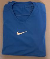 2 Sportshirts weiß und blau Bayern - Sand a. Main Vorschau