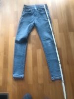 Jeans Skinny Grösse 28 Baden-Württemberg - Ostelsheim Vorschau