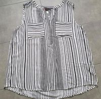 Damen Sommer Shirt Größe 40 Schwarz Weiß Muster Design Baden-Württemberg - Laupheim Vorschau