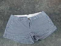 Süße kurze Hose Shorts H&M Gr 38 S eher Gr 36 blau weiss kariert Hessen - Taunusstein Vorschau
