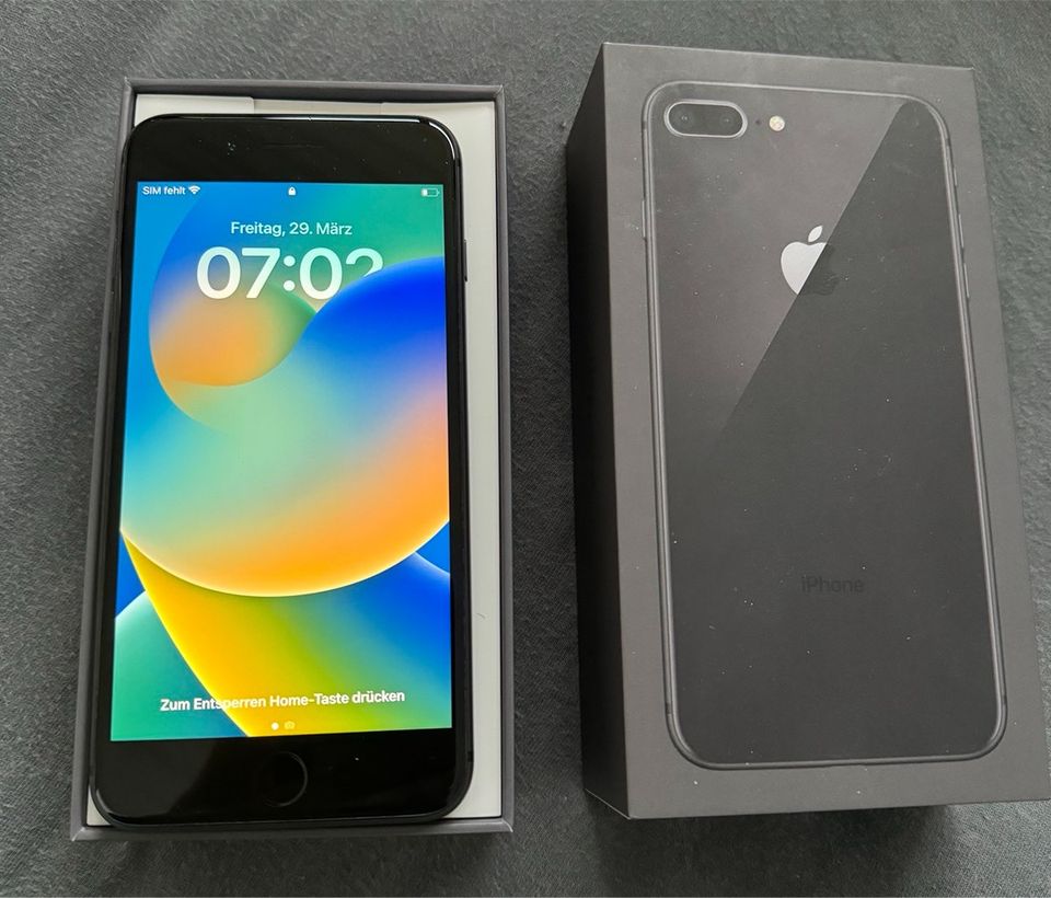 Apple iPhone 8 Plus Space grey 64Gb A1897 in Bardowick