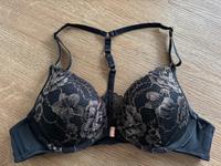 Hunkemöller Push Up BH 75A schwarz Gold Spitze neu Hessen - Groß-Gerau Vorschau