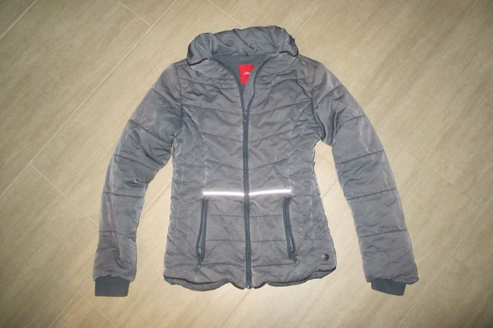 s.Oliver Winterjacke Jacke Gr. M / 152 grau in Leer (Ostfriesland)