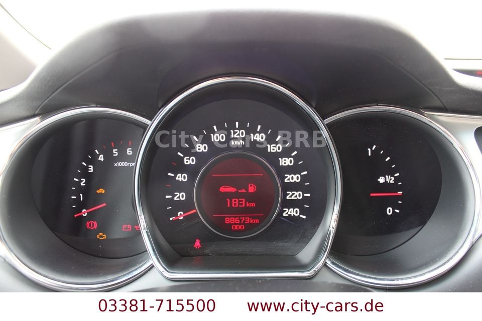 Kia cee'd / Ceed*Navigation*Cam*Lenkradheizung in Brandenburg an der Havel