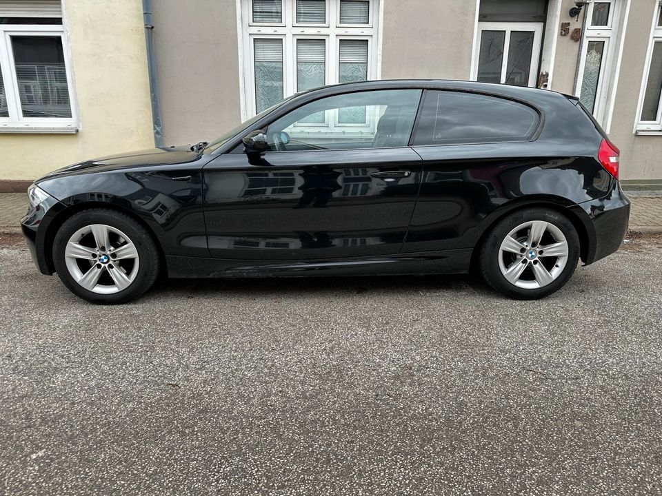 BMW 1er M Paket 118i in Lübeck