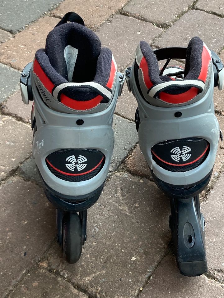 1 Paar Kinder-Inlineskates Gr.35-38 in Winsen (Aller)