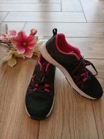 Decathlon Sportschuhe Sneaker Gr 40 pink Sachsen - Großharthau-Seeligstadt Vorschau