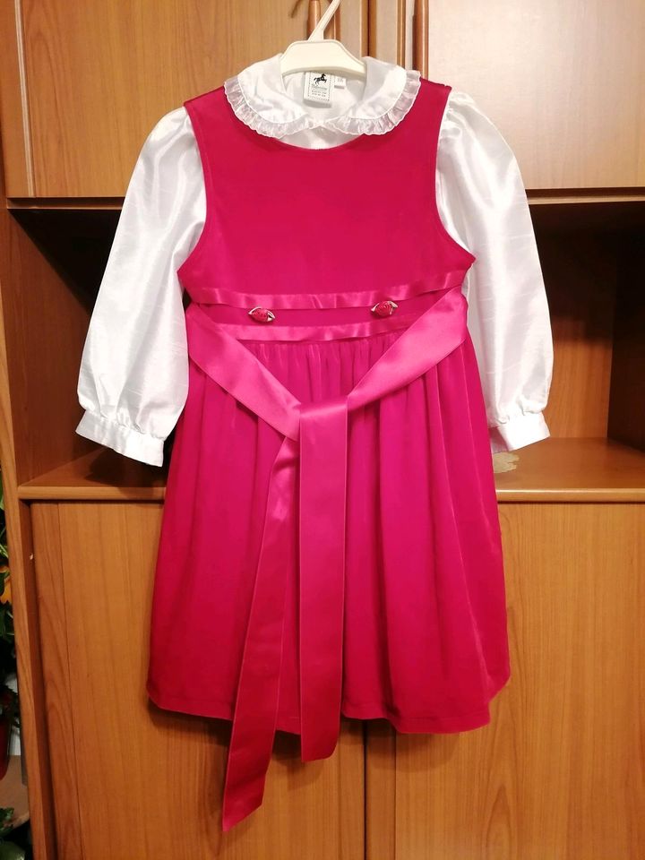 Samtkleid mit Bluse, festlich Gr 116 in Rüdersdorf