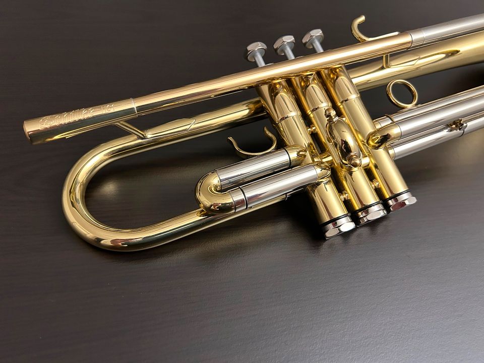 B Trompete Schilke HC1 S NEUWERTIG Trumpet Messingbecher in München
