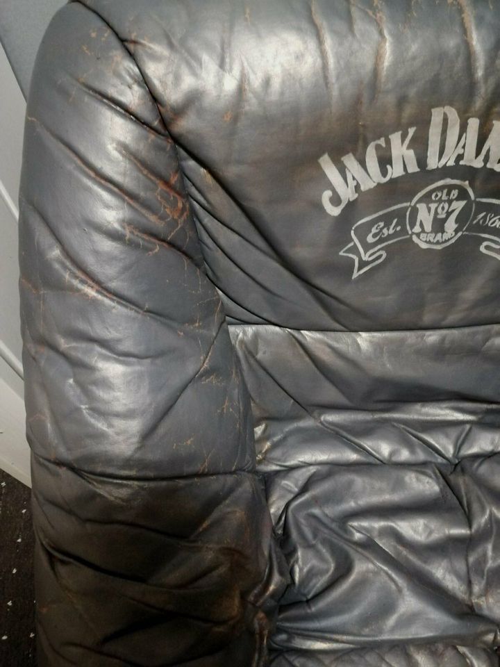 Recycling Handmade Jack Daniels Ledersessel Retro in Hohenlockstedt