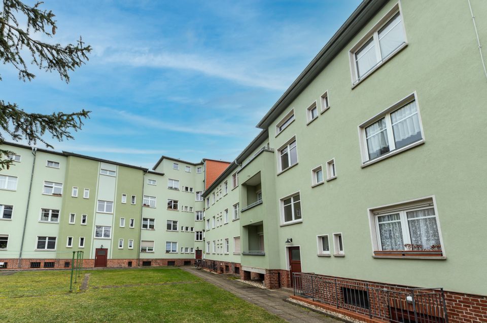 Kernsanierte 3-Zimmerwohnung mit neuer EBK ab sofort verfügbar in Dresden