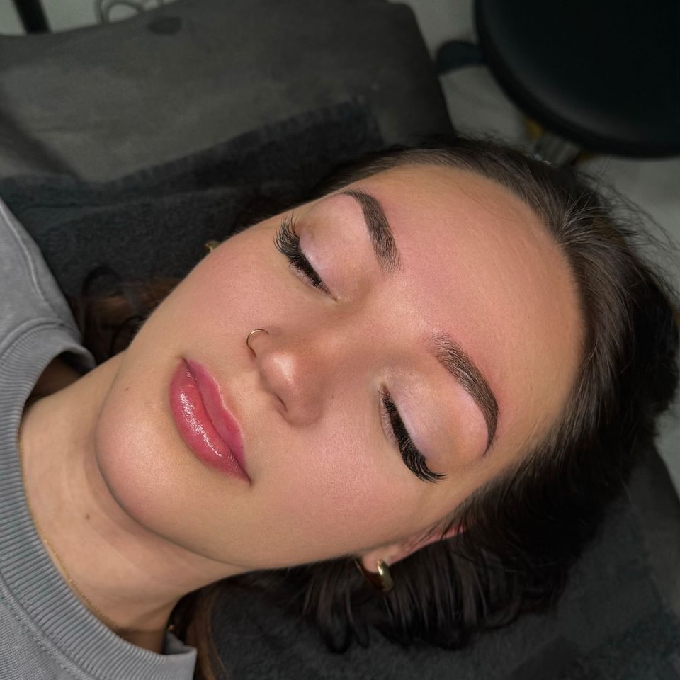 Ombrebrows Permanent Make up augenbrauen in Vechta