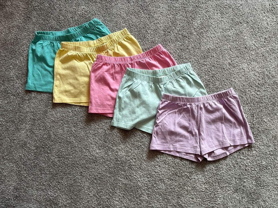 5 kurze Hosen von H&M in Zarrentin