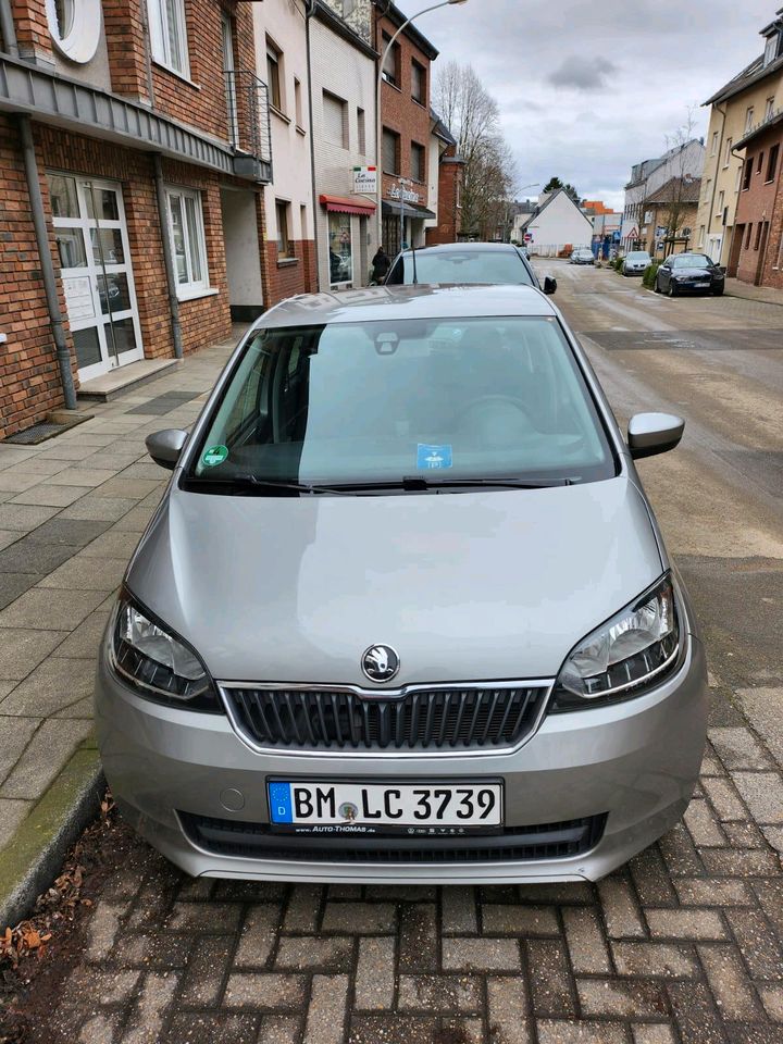 Skoda Citigo Automatik Mieten / Autovermietung / Mietwagen in Frechen