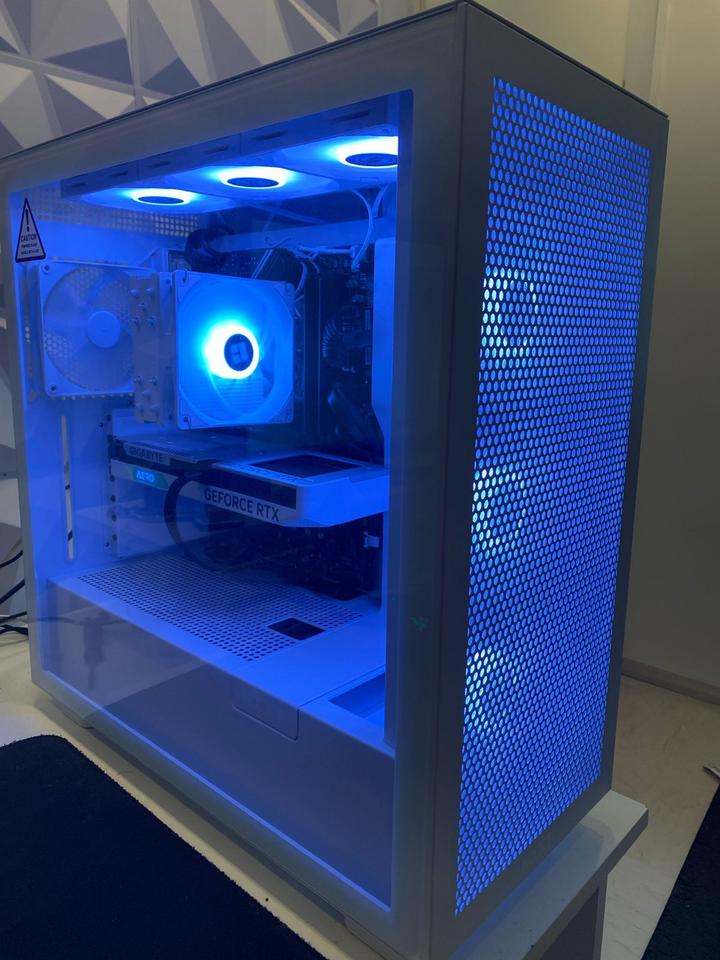 Gaming PC Intel i5-12600KF, RTX 4060, 32GB DDR5 Ram, 1TB SSD in Kassel