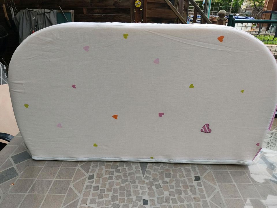 Hello Kitty Kindersofa in Plüderhausen