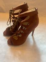 Sehr schöne Damen Schuhe Bayern - Ichenhausen Vorschau