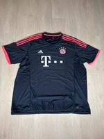 FC Bayern München Trikot 2015-2016 Costa 11 Gr. XXL Nordrhein-Westfalen - Erndtebrück Vorschau