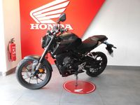 Honda CB125R  in Silber/Rot/Blau Baden-Württemberg - Geislingen Vorschau