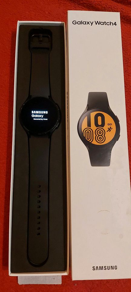 Samsung Galaxy Watch 4 (Modell SM-R875F) - gebraucht in Hannover