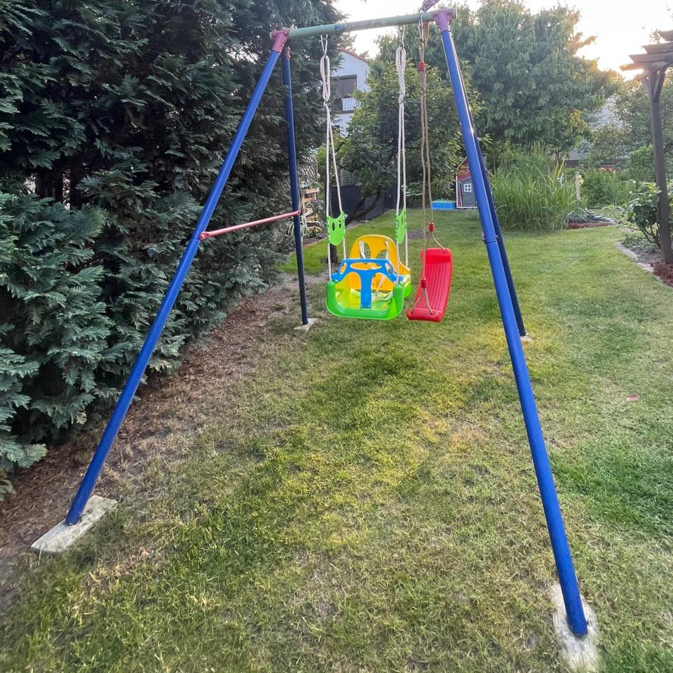 Kinderschaukel für Garten in Berlin Biesdorf Spielzeug für draussen
