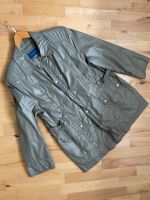 Leichter Trenchcoat/ lange Jacke Gr 44 grausilber, Maria Jacobi Nordrhein-Westfalen - Overath Vorschau