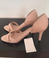 Schicke Sandalen Neu mit Etikett/ Pumps von H&M Größe 39 Frankfurt am Main - Dornbusch Vorschau