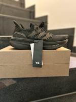 Adidas Ultraboost 22 Y-3 Neu mit Rechnung Gr.42 Hessen - Mörfelden-Walldorf Vorschau