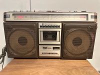 SHARP GF-8686 Vintage Radiorecorder Boombox Ghettoblaster Hessen - Maintal Vorschau