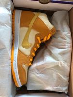 Nike SB DUNK high pro 44,5/10,5 pineapple Niedersachsen - Velpke Vorschau