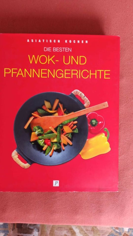 Kochbuch Wok - und Pfannengerichte in Harmstorf