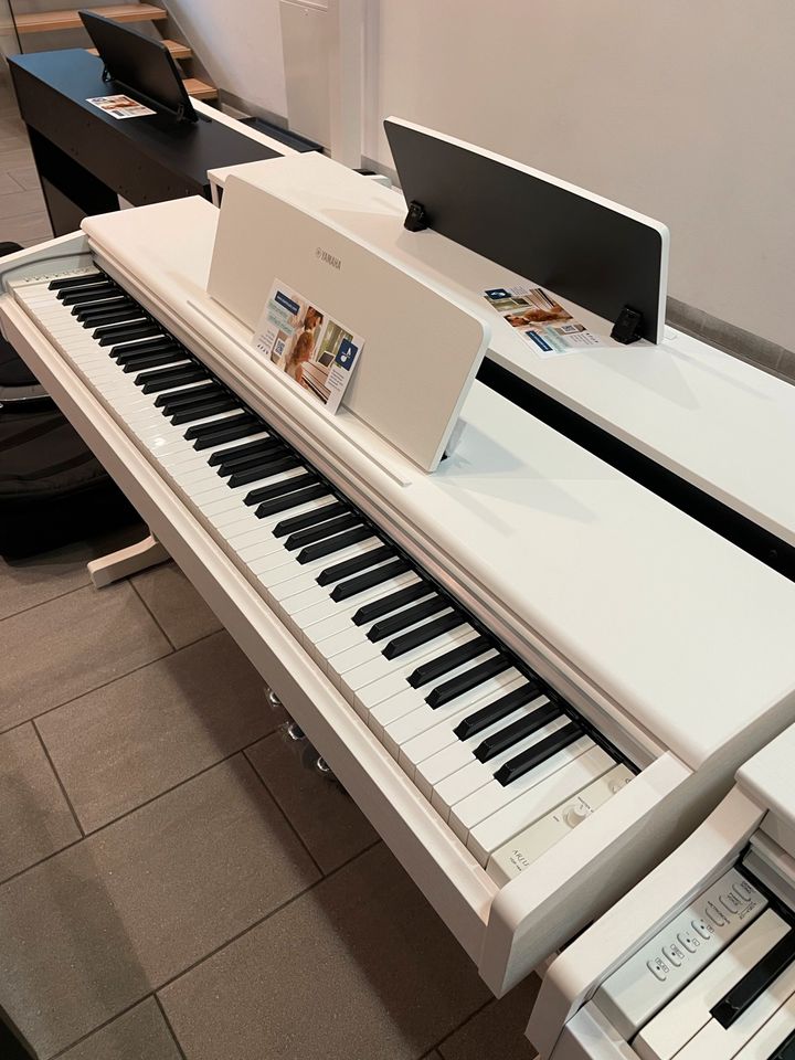 Yamaha Digitalpiano Epiano Clavinova mieten ausprobieren in München