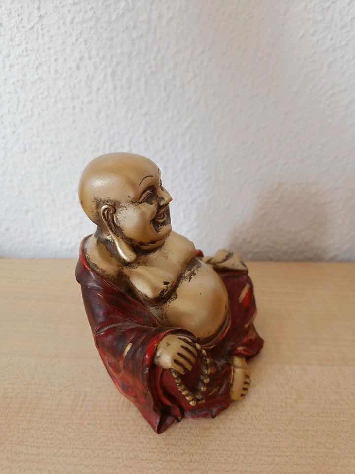 Kleiner Buddha gold rot in Ibbenbüren