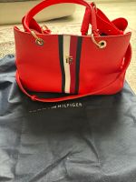 Tommy Hilfiger HANDTASCHE ! Nordrhein-Westfalen - Neuss Vorschau