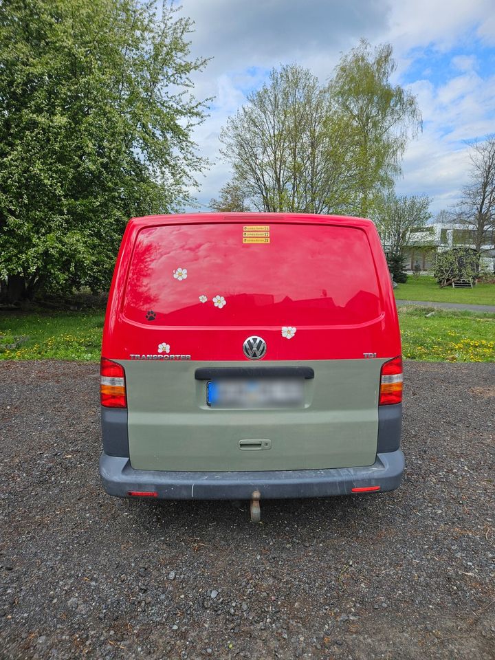 Volkswagen T5 Transporter , Campervan in Lenggries