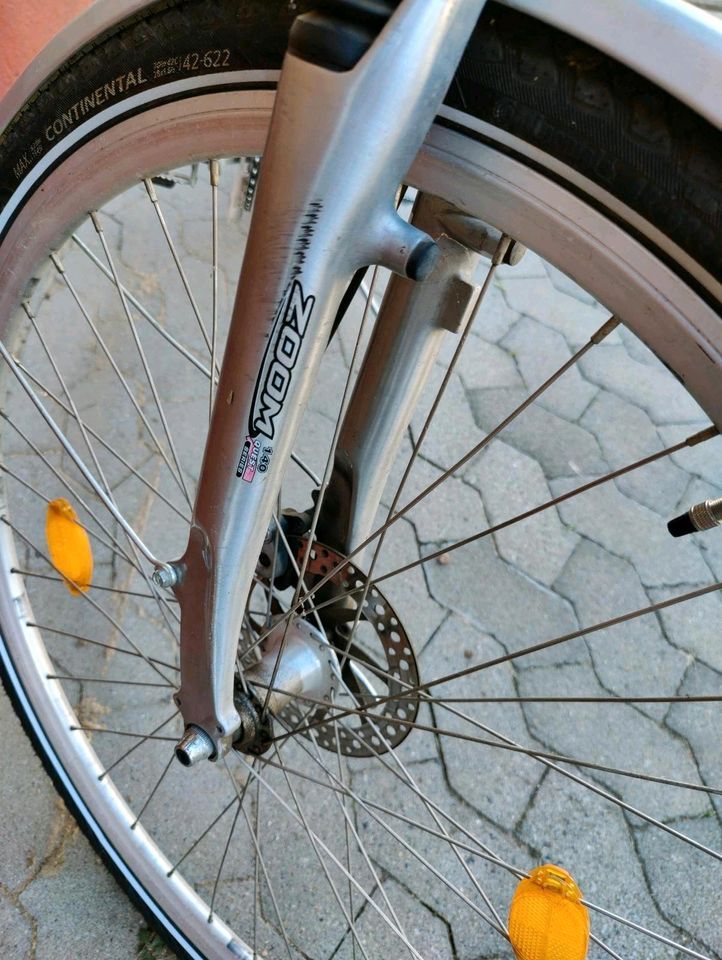 Fahrrad Damen SHIMANO Alu-Trecking Star - 24 Gänge in Hünfeld