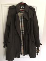 BURBERRY Mantel/Parka Olive UK8 Hessen - Bensheim Vorschau