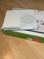 XBOX ONE s 1TB Spiele Ladestation (Sitz & Lenkrad ) Niedersachsen - Dransfeld Vorschau