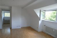 Schön geschnittene 3-Zimmer-Dachgeschosswohnung in Gelsenkirchen-Schalke Nordrhein-Westfalen - Gelsenkirchen Vorschau