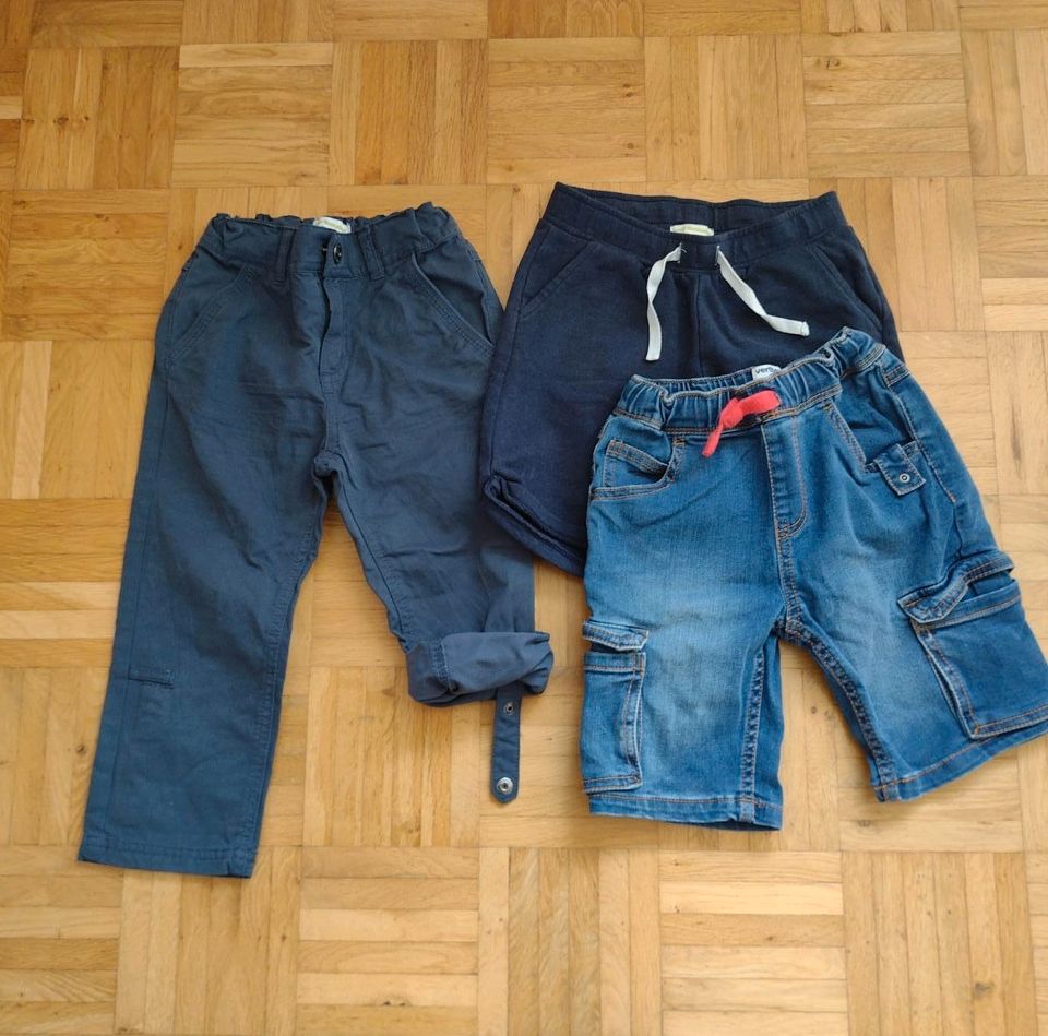 Set kurze Hose Verbaudet Gr 114 (110/116) in Hamburg