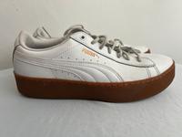 Puma Damen Suede Wildleder Sneaker Softfoam Größe 41,5 weiß Hamburg - Wandsbek Vorschau