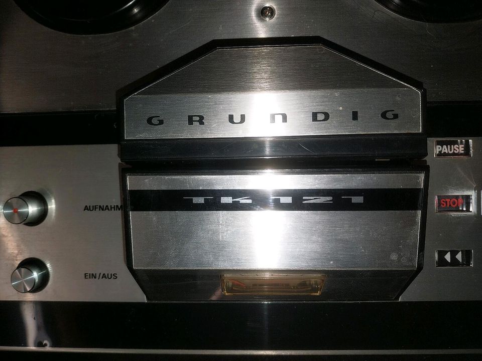 2 Grundig Tonbandgeräte, gerne auch Einzelverkauf in Rödermark