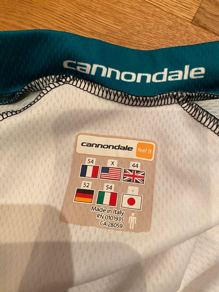 Radtrikot Health Net Cannondale Größe 52 in Dänischenhagen