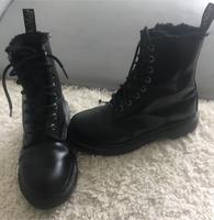 Dr.Martens Boots AirWair Gr. 37 Leder gefüttert sehr gut erhalten Harburg - Hamburg Marmstorf Vorschau