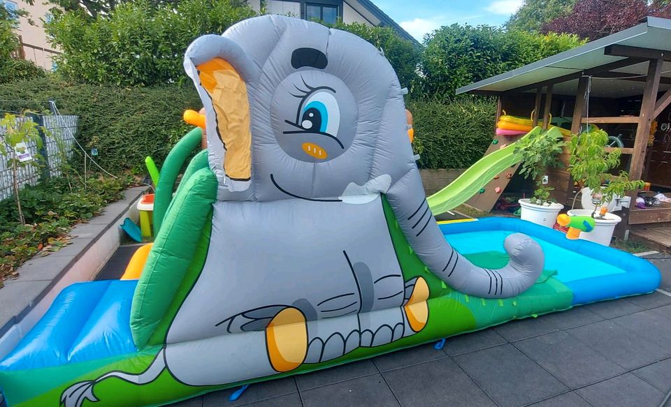 Hüpfburg "Wasserpark Elefant" mit Wasserrutsche mieten in Kirkel