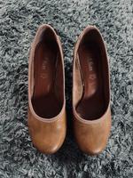 braune Pumps s.Oliver Gr.38 Kreis Pinneberg - Haseldorf Vorschau